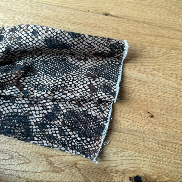 NWT Raw High-Rise Tan Snake Print  Jegging-24 - Picture 8 of 10
